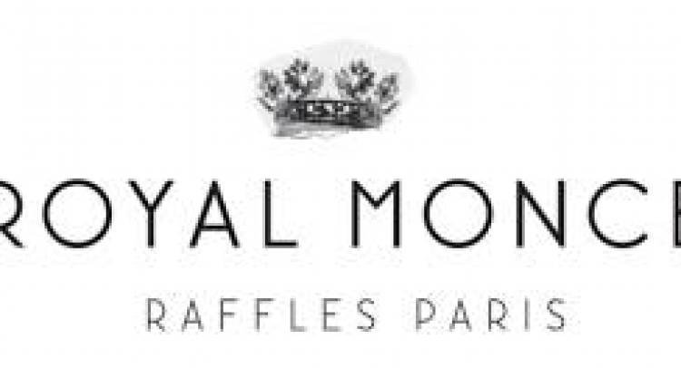 LE ROYAL MONCEAU – RAFFLES PARIS CELEBRATES FESTIVE SEASON WITH DECADENT REATIONS 