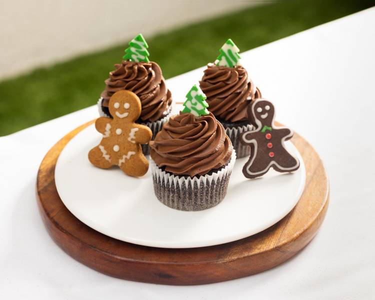 Bakestagramz at The Palomar by Crossway Unveils Its Magical Christmas Hampers 2025