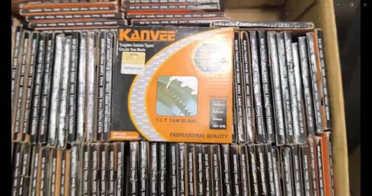 Police Bust Major Counterfeit Kanvee Blade Racket in Goshamahal; Bulk Stock Seized