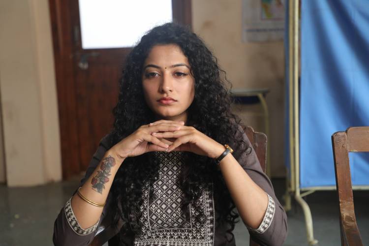 *பிராண்ட் பிளிட்ஸ் எண்டர்டெயின்மெண்ட் வழங்கும், இயக்குநர் பரத் மோகன் இயக்கத்தில், சாந்தனு பாக்யராஜின் ‘மெஜந்தா’ திரைப்பட டீசர் வெளியாகியுள்ளது!*