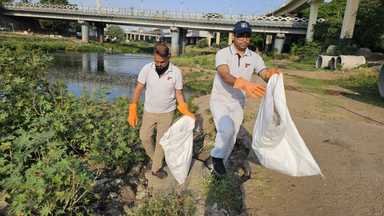 Fleetguard Filters Private Limited Conducts River Cleaning Drive at Vruddheshwar Siddheshwar Ghat in Pune
