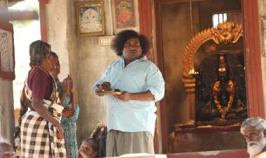  நடிகர் யோகி பாபுவின் ‘கெணத்த காணோம்’ வெற்றி விழா