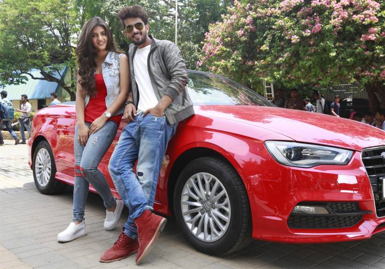 ஸ்ரீ லீலா - விராட் நடித்த " கிஸ் மி இடியட் " செப்டம்பர் 26 ம் தேதி திரையரங்குகளில் வெளியாகிறது