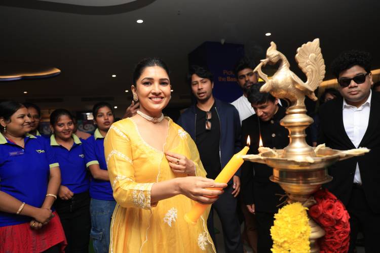 Actress Vani Bhojan and Micset Sriram inaugurated Kiki & Koko movie producer's experiential learning store "Color pencil" in Chennai!