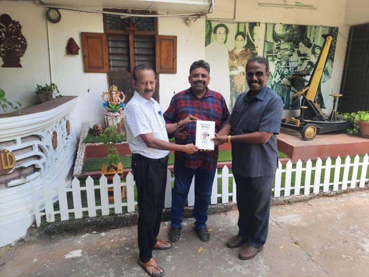 Director Seenu Ramasamy’s Book Cinemavin Aanma (Siraargal Cinema Rasanai Kalvi) Released at MGR’s Ramapuram Residence in Chennai
