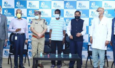 The patient with cadaver heart brought by Metro Rail, recovers and set to lead a normal life!