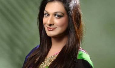 மு. க. ஸ்டாலினை எதிர்த்து  திருநங்கை அப்ஸரா ரெட்டி போட்டி !?