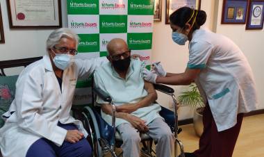 Leading by example, 107-year-old male becomes the oldest person in India to get COVID vaccination at Fortis Hospital