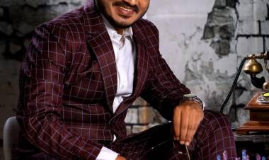 நடிகர் நிதிஷ் வீரா கொரோனா தொற்று காரணமாக மறைந்தார்