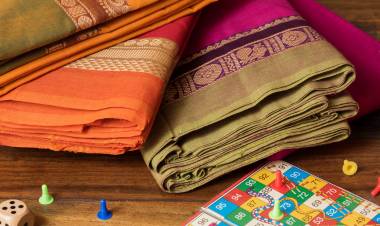 THE WEAVING OF A SIX YARD STORY