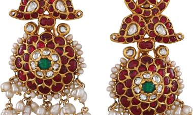 Vummidi Bangaru Jewellers re-invents ‘Guttapusalu’