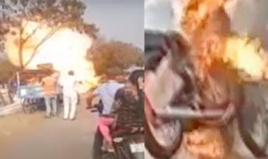 ராஜஸ்தான்  ஊரடங்கு அமல் - பைக் பேரணியின் போது இரு தரப்பினர் இடையே மோதல்