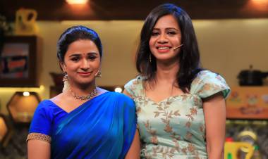 கலைஞர் தொலைக்காட்சியில் அஞ்சனா தொகுத்து வழங்கும் "குக்கிங் கில்லாடிஸ்"