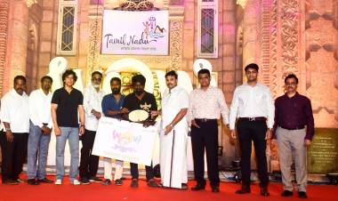 Hon’ble Minister for Tourism of Tamil Nadu Dr.M.Mathiventhan felicitates the winners of ‘WOW TAMILNADU 2021 AWARDS’ in the presence of the most prestigious jury at Government Museum, Chennai