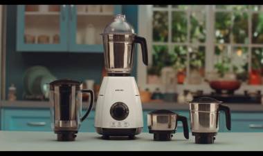 Philips Domestic Appliances makes Grinding and Blending easier with its new HL7703 superior performance mixer grinder