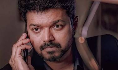 அபராதத்தை ரத்து செய்யக்கோரிய நடிகர் விஜய் மனு மீது இன்று உயர்நீதிமன்றம் தீர்ப்பளித்துள்ளது.