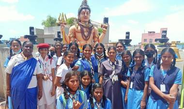 VELAMMAL'S UNIFORMED SERVICE ORGANISED TEMPLE CLEAN-UP DRIVE