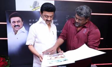 இரவின் நிழல்' திரைப்படத்தை பார்த்த மாண்புமிகு தமிழக முதல்வர் மு.க.ஸ்டாலின், நடிகர் - இயக்குனர் பார்த்திபனுக்கு பாராட்டு!