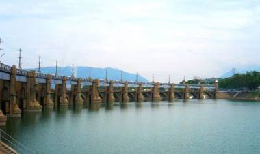 மேட்டூர் அணையில் இருந்து தண்ணீர் திறப்பு 18 ஆயிரத்து 750 கன அடியாக நீடிப்பு