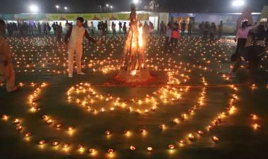 ‘Karthikai Deepam’ celebrated in Kashi -- Kashi Tamil Sangamam venue illuminated with thousands of lamps