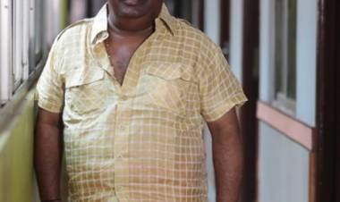 தமிழ் திரையுலகின் பிரபலமான இயக்குநர்களில் ஒருவரும், நடிகருமான டி.பி.கஜேந்திரன் அவர்கள் உடல்நல குறைவால் காலமானார்.