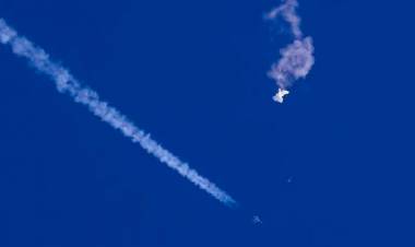 40 ஆயிரம் அடி உயரத்தில் பறந்த மர்மப் பொருள்: சுட்டு வீழ்த்திய அமெரிக்கா