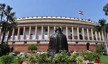 காங்கிரஸ் எம்.பி.,க்கள் நாடாளுமன்ற கட்சி அலுவலகத்தில் ஆலோசனை