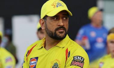 ஐபிஎல் தொடரில் 250வது போட்டியில் விளையாடிய ஒரே வீரர்… தோனியின் சாதனைகளை என்னென்ன???