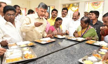 அண்ணா கேன்டீனுக்கு இலவச நிலம் வழங்கிய சந்திரபாபு நாயுடு