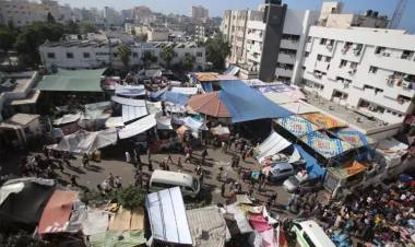 காசா மருத்துவமனையில் இஸ்ரேல் படையினர் அதிரடி சோதனை...!