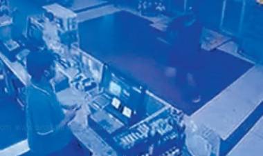 அமெரிக்க சூப்பர் மார்க்கெட்டில் ஆந்திர வாலிபர் சுட்டுக்கொலை