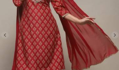 Desk to Dinner: Kurta Sets That Seamlessly Blend Work and Style