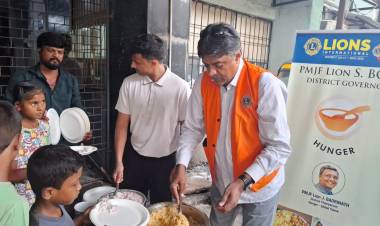 HUNGER PROJECT ingurated by MJF Ln S.Ganesh  kumar and food sponcered by Ln.Baleswar from LC EDEN, 200 caretakers got benefited.