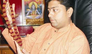 Rudralife Organizing an Rudraksha Exhibition and Sale