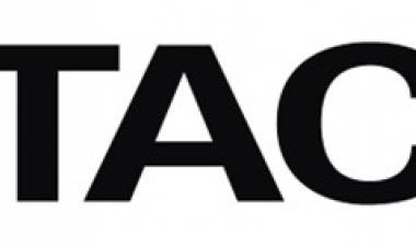 Axis Bank in collaboration with Hitachi Payment Services, unveils Express Banking: India’s first Digital Banking Point