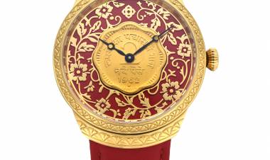 Introduces the Filigree IV Wristwear, the latest design by Gaurav Mehta