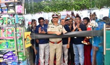 Apollo Pharmacy Becomes 1,000 Stores Strong in Andhra Pradesh. Milestone store inaugurated in Visakhapatnam