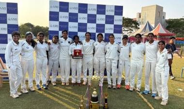 SRMIST Women’s Cricket Team Wins Gold at Padma Shri Mohanmull Chordia Gold Cup 2026