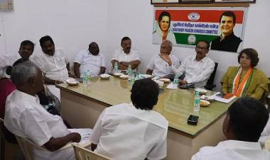 “DMK Congress Seat Sharing Row Continues in Puducherry”