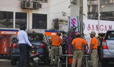  பெட்ரோல், டீசல் விலை 7 வது முறையாக உயர்வு!