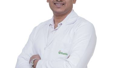 Fortis Hospital Nagarbhavi Successfully Treats Complex Kidney Stone Disease in 4-Year-Old Child and 60-Year-Old Man Through Advanced Minimally Invasive Surgery