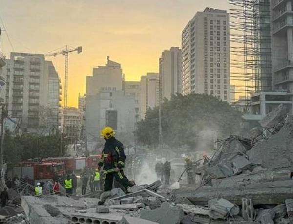 “Trump Signals Possible End to Iran Conflict”