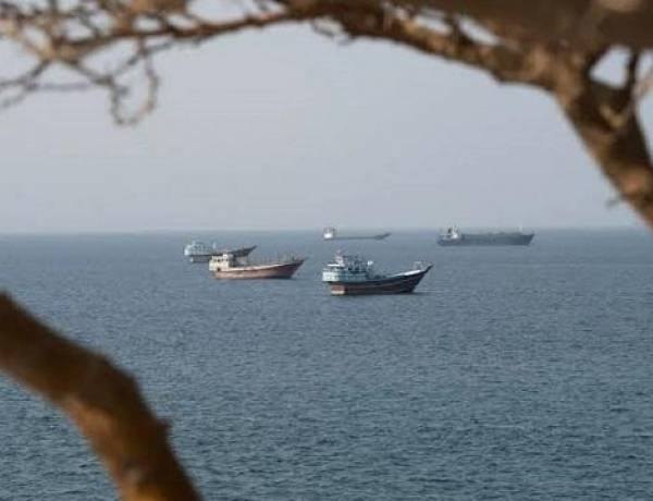 Oil Drops Amid U.S.-Iran Economic Tensions