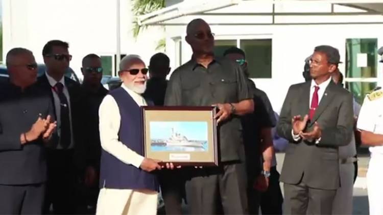 சீஷெல்ஸ் நாட்டுக்கு அதிநவீன கப்பல் வழங்கிய நிகழ்வு – பிரதமர் மோடி பங்கேற்பு