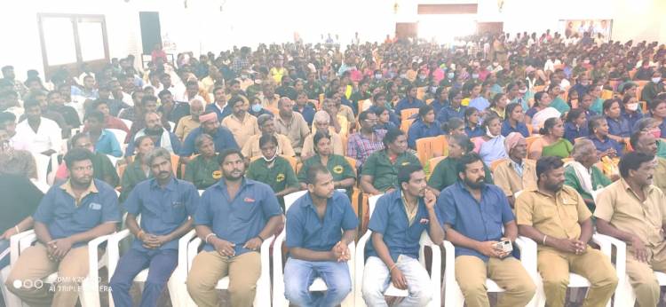 தருமபுரி மாவட்டத்தில் தளபதி விஜய் அவர்களின் பெயரால் தூய்மைப்பணியாளர்களுக்கு மாபெரும் நலத்திட்ட உதவிகள் வழங்கும் விழா