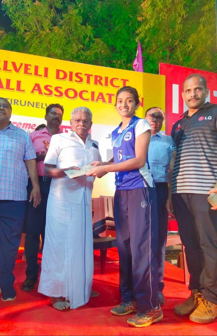 SRM IST Volleyball Girls Win the State level volleyball tournament held at Tirunelveli from 13 to 14th feb 2021, organised by Tirunelveli District Volleyball Association.