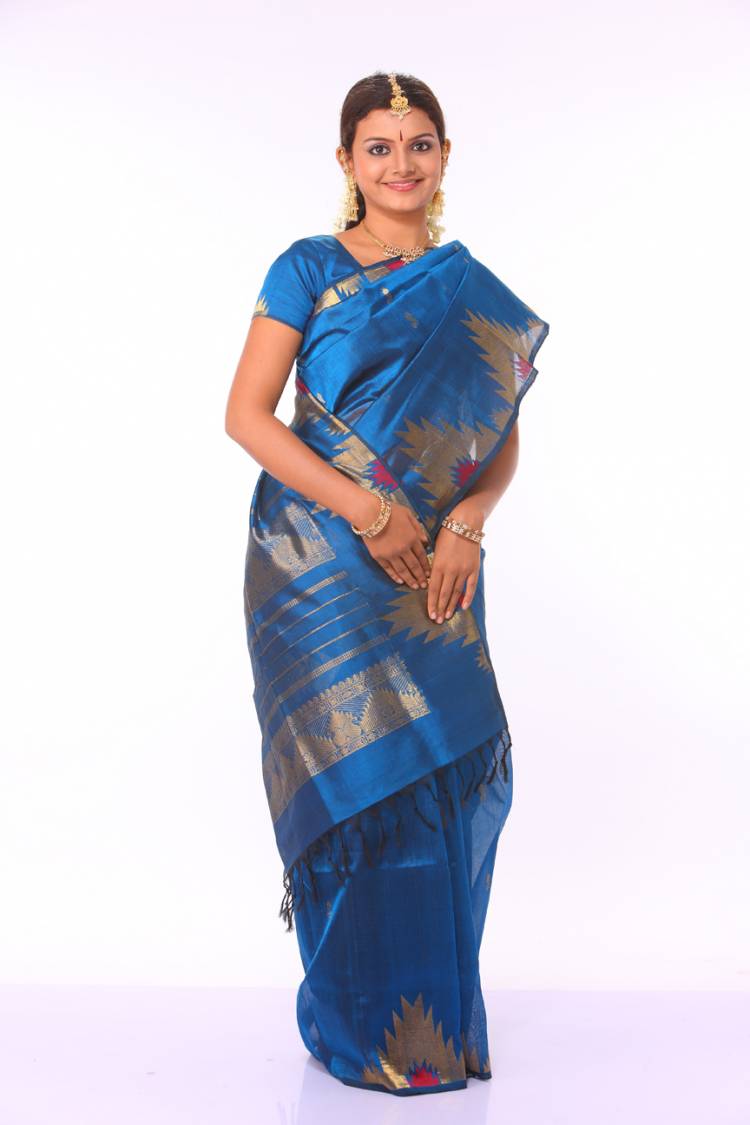 மினி சினிமா  (தினமும் பிற்பகல் 12:30 மணிக்கு )
