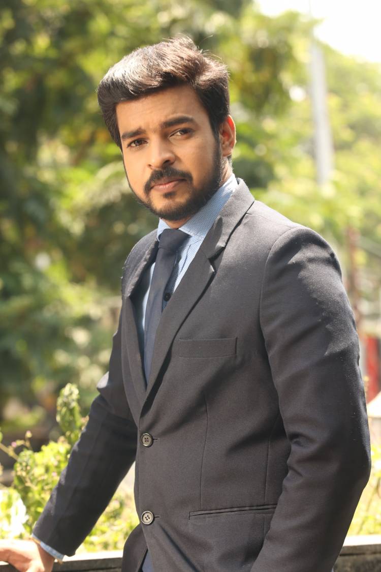 நியூஸ்7 தமிழ் தொலைக்காட்சியில் “பீனிக்ஸ் மனிதர்கள்” நிகழ்ச்சி ஞாயிறு தோறும் மாலை 5:00 மணிக்கு ஒளிபரப்பாகிக்கொண்டிருக்கிறது .