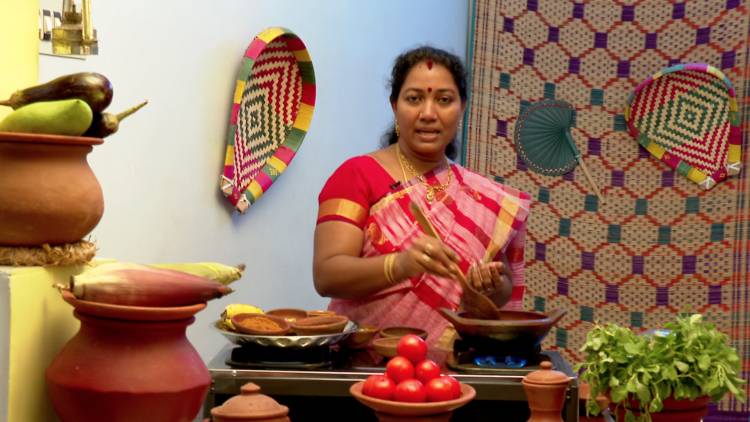 "பாரம்பரிய சமையல்"  பெப்பர்ஸ் தொலைக்காட்சியில் ஞாயிறு தோறும் பிற்பகல்12:00 மணி