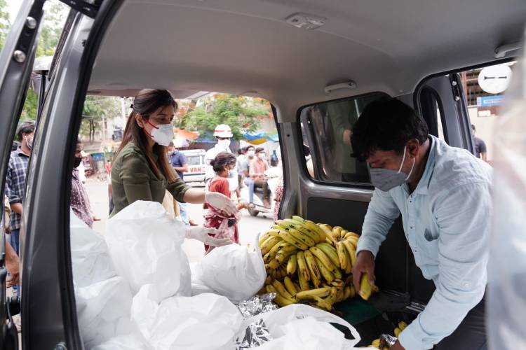 Inspiration in crisis! In association with @RaashiiKhanna_ 's #BeTheMiracle